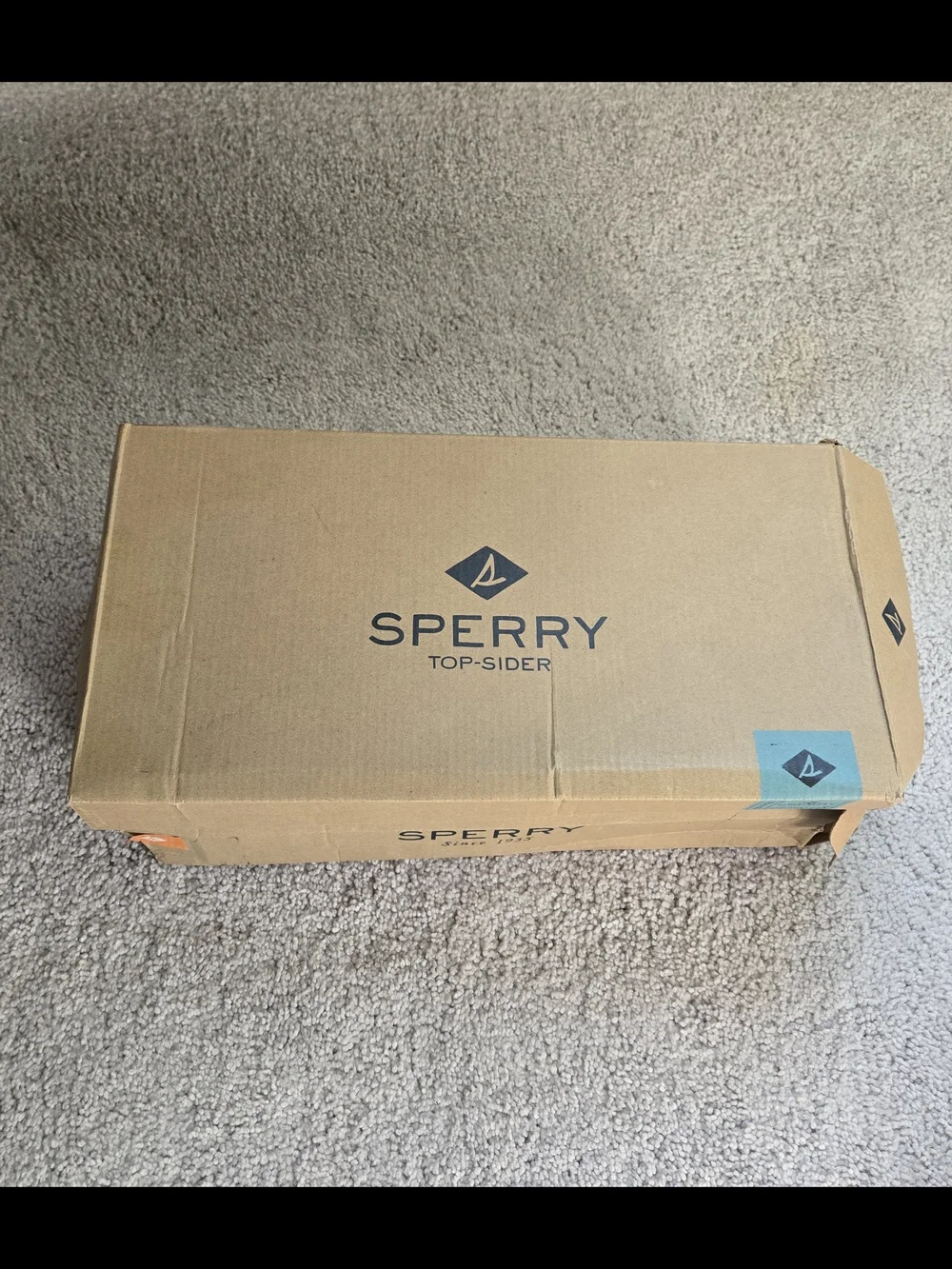 New in Box Sperry Halyard 2 Eye Boat Shoes in Black
